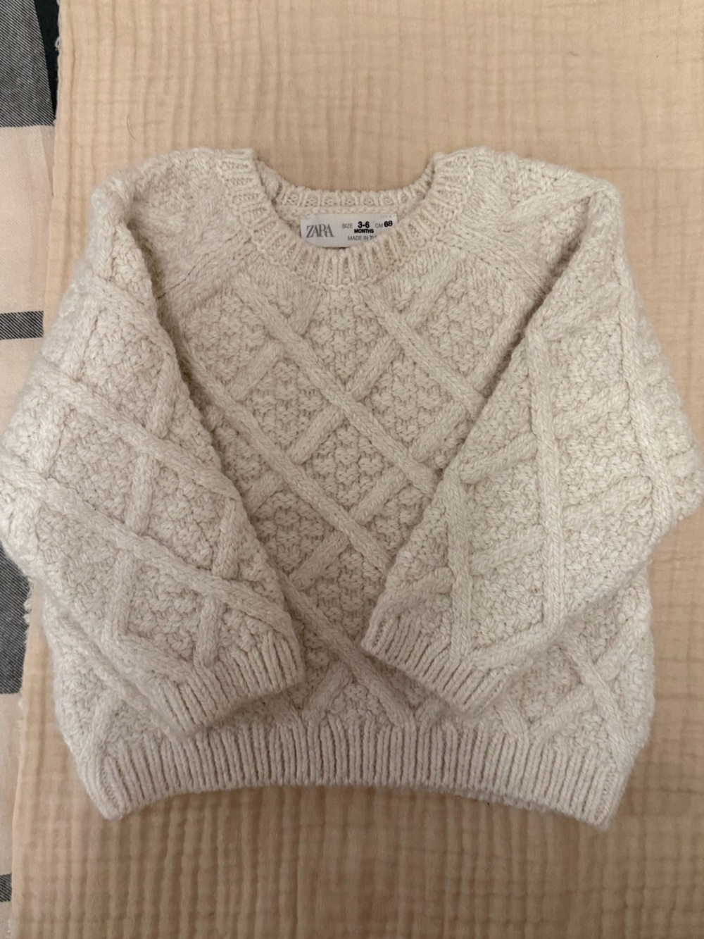 Zara Cream Cable-Knit Baby’s Sweater 3-6M